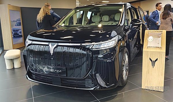 降续航、砍配置 岚图梦想家EV版这套组合拳怎么样？