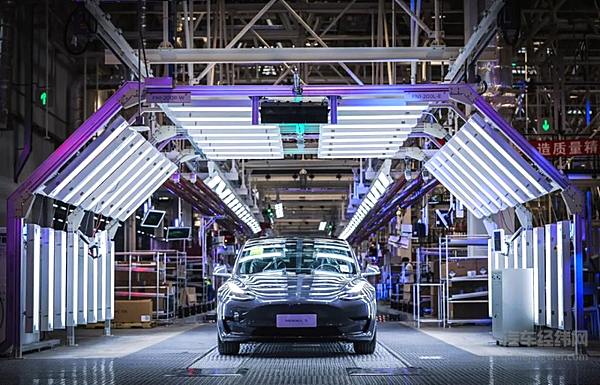 美国电动车发展的这个“窟窿” 正求着中国企业来补