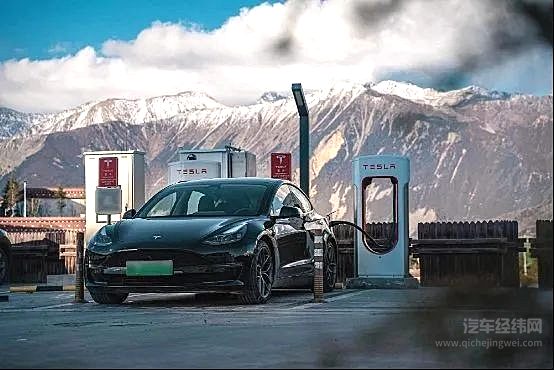 分享全自动驾驶技术 特斯拉打的是什么算盘？