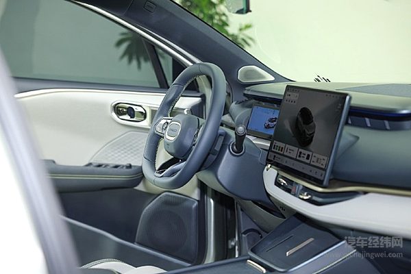 10万级SUV的油电之争 领克06 Relive与奇瑞iCAR V23你选谁？