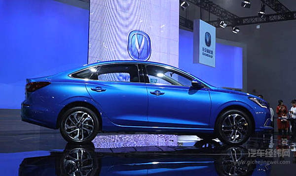 油价"五连涨 " 长安汽车推出纯电动轿跑逸动EV460