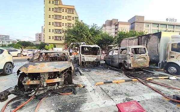 2020年的第一波新能源汽车自燃 来得更早一些