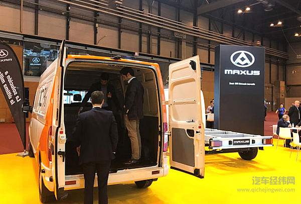 上汽大通马德里上演另类进球 2018款V80、EV80打开欧洲大门