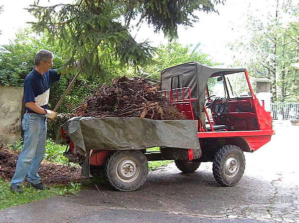 别以为斯太尔就是土方车，它也有最专业的越野车