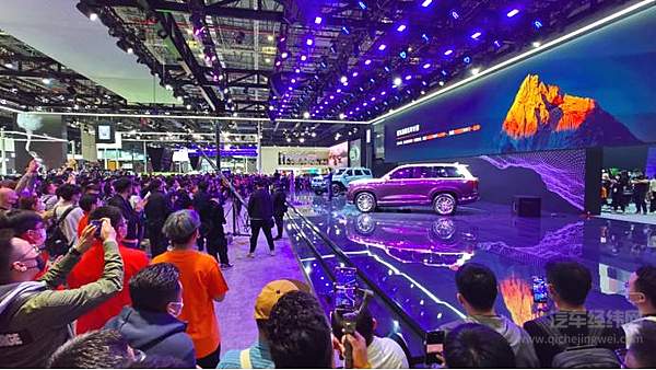 坦克品牌宣告独立