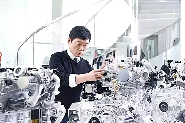 拿中国汽车开涮，董明珠哪儿来的迷之自信？