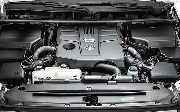 丰田全新陆巡登场！换装3.5T V6