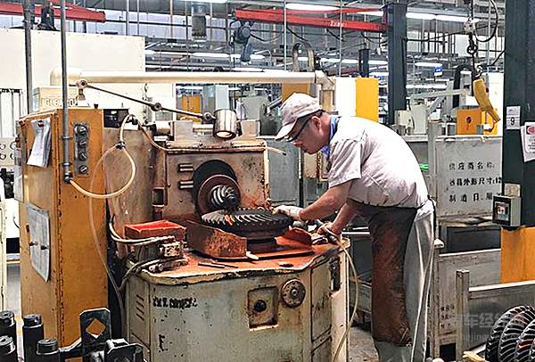 解放轴齿 传动未来