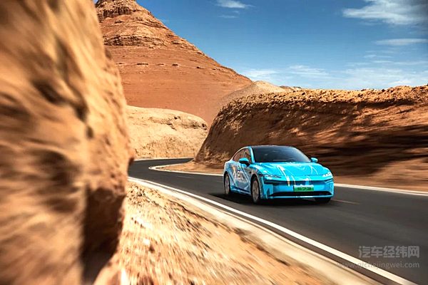 东风汽车eπ品牌旗下首款SUV要来了 S73真三排大六座！