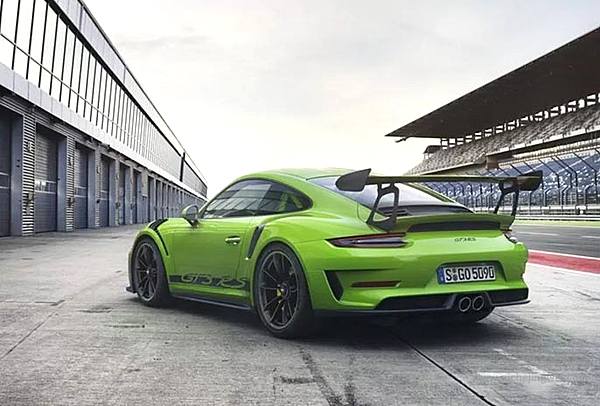 520匹最强自吸 新款911 GT3 RS官图流出