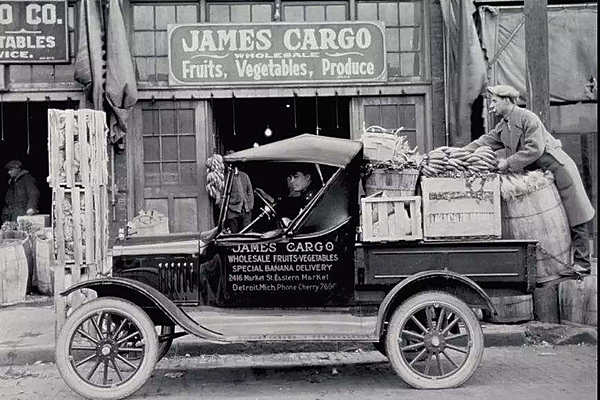 告别李·艾柯卡，告别一个汽车的黄金时代