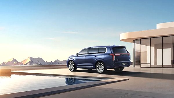 揽月C-DM首次境外预售 星途汽车实力诠释