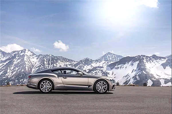 一次超满足的伟大旅行——首试宾利欧陆GT