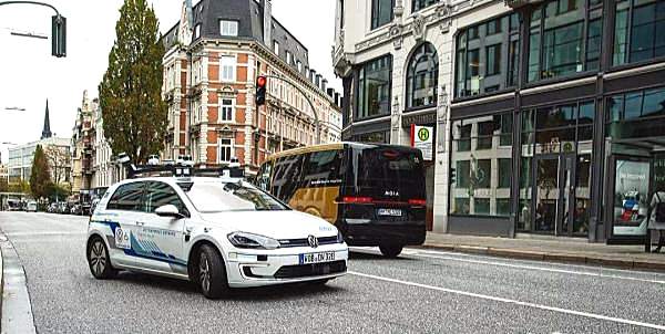 投资Waymo被拒 成立全球最不差钱公司 大众自动驾驶的21年探索