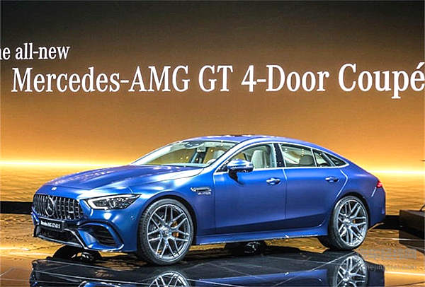 换代、改款齐上阵 梅赛德斯-奔驰携豪华阵容抢夺日内瓦车展“主咖”