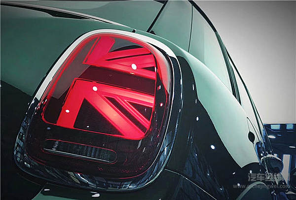 英伦风MINI“卡丁车”竟然搭上了女神汤唯！！！