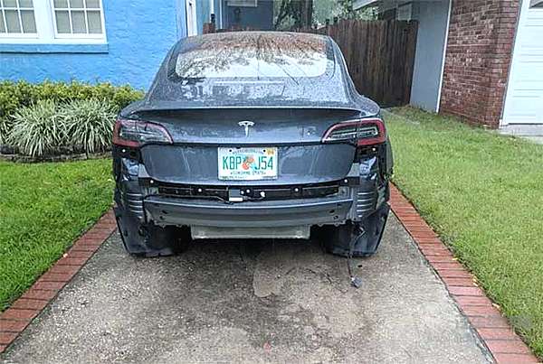 埃隆马斯克宣布卸任后 一波三折的特斯拉产能风波再受质疑