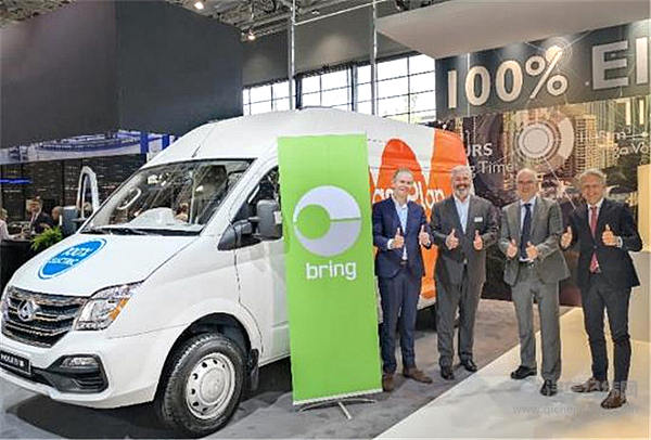 工业4.0下的中国智造，如何占据海外新能源“风口”？ 上汽大通携EV80亮相德国