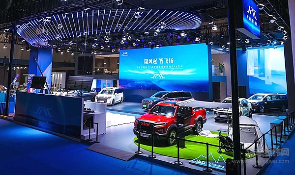 智能电混MPV新品来袭 江淮瑞风携手用户踏上共享共赢之路