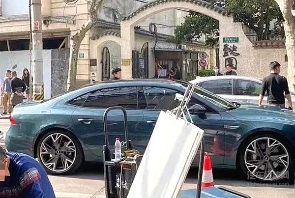 轮毂造型也进行了重新设计