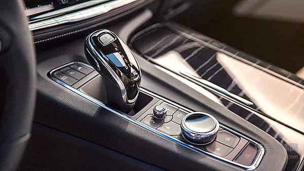 最数字化的豪华 凯迪拉克发布新一代凯雷德