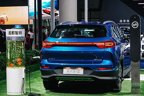 “智能潮流打卡地”诠释绿色出行理念及生活方式