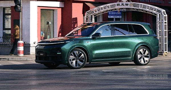 新款问界M9来了 理想L9的“家庭牌”还能打吗？