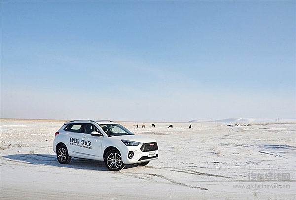 冰雪上玩F1 拖拽45吨重卡 这不是新哈弗H6 Coupe的极限