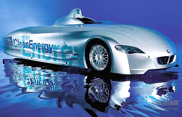 看似简单的化学反应 能玩到极致的只有这两家车企！