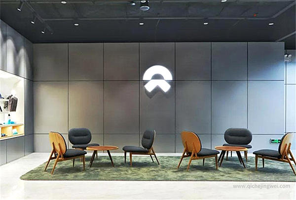 特斯拉确认启动“闭店潮” 新造车体验店呼唤中国样本