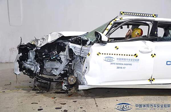 中保研到底有没有被充值？中国的汽车用户需要一个更理性的评判坐标系！