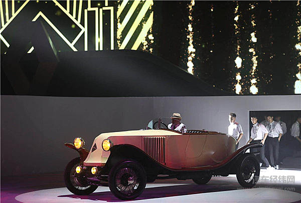 走过120年的雷诺 无惧2022年的挑战