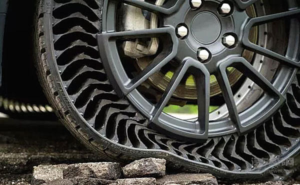 只因你“胎”美 未来的轮胎会长什么样？