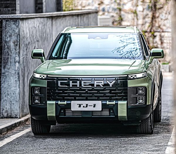 目的相同路径不同 比亚迪超级混动DM-i的挑战者有哪些？