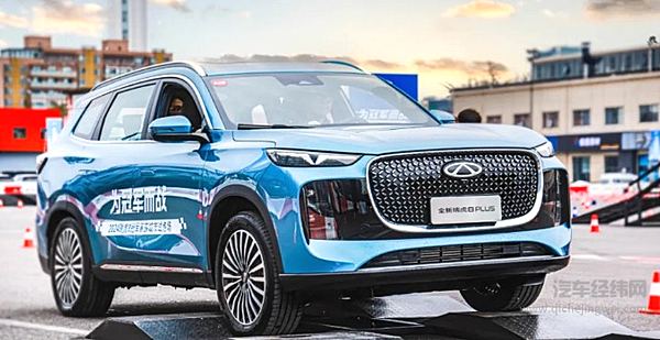 勇往直前 震撼入“沪”！全新瑞虎8PLUS以冠军实力征服又一城