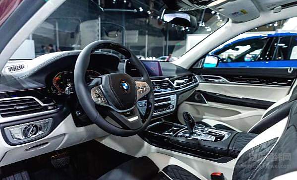 宝马8系、7系领衔 一大波新车集体亮相蓉城！