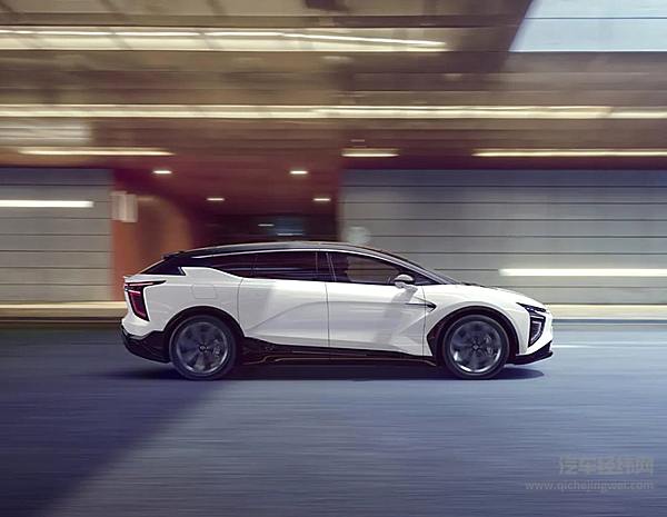 高合HiPhi X夺50万以上豪华电动车销冠 保时捷Taycan又添劲敌！