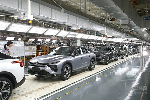 转型升级看东风 构建新格局 打造新神龙