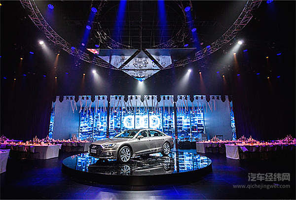 “壕”无人性的官方应援 奥迪A8L C位出道啦！