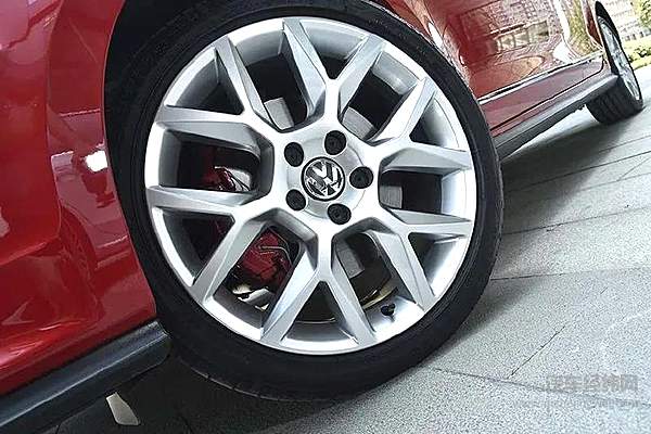 轮毂传递汽车文化 一切都是实用至上！