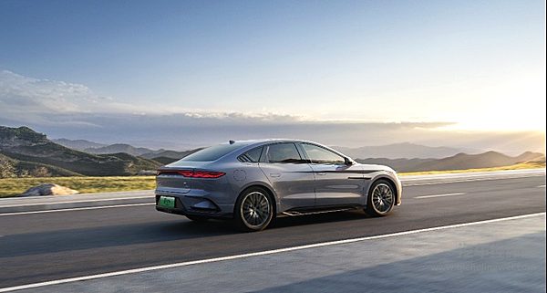 加配不加价 汉家族智驾版上市售价16.88万～23.58万元 开创全民智驾时代