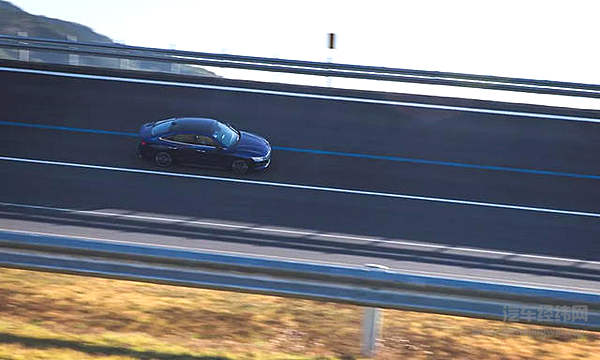 北京现代菲斯塔追赶轿车风潮 思域“神车”地位不保？！