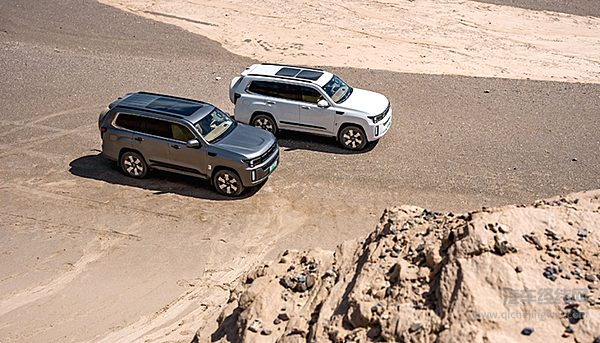 北京BJ60雷霆实力不错 但为何卖不过深蓝G318？