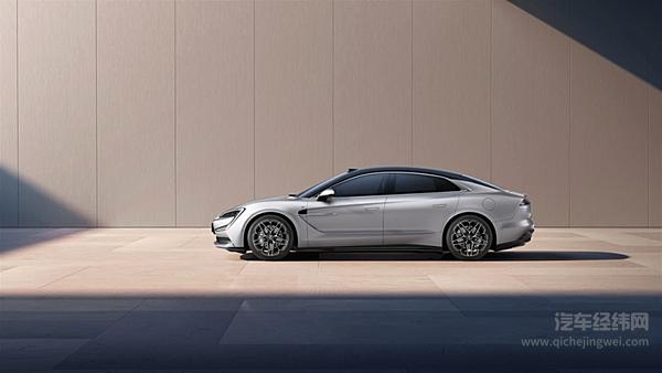运动与优雅兼备 百万级新能源旗舰轿车比亚迪仰望U7官图发布