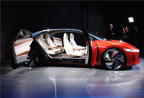 大众I.D家族新旗舰I.D. VIZZION发布 个人自由的高级诠释