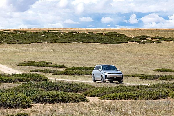 放弃纯电的新岚图FREE再出发