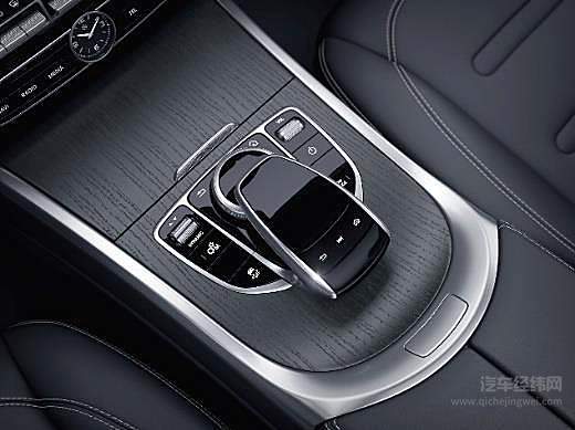 新梅赛德斯-奔驰G 350传承新生 142.98万元震撼上市