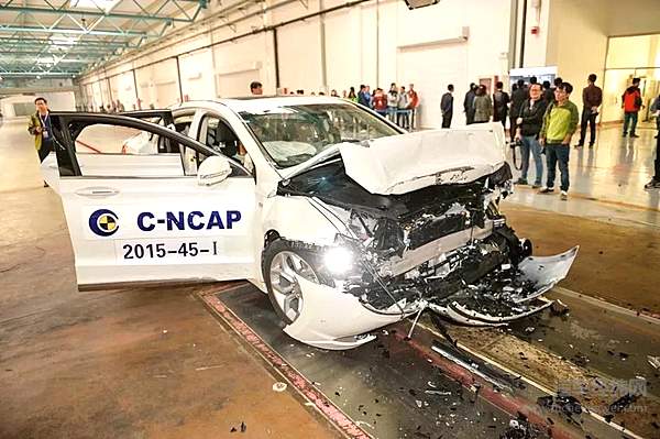 汽车碰撞测试存在的意义在哪里？