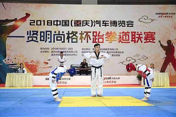 “潮流、震撼、精彩、吸睛”第八届重庆车博会嗨翻山城