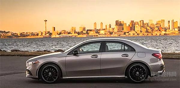 奔驰A级，用奔驰的真正实力去补好木桶的短板